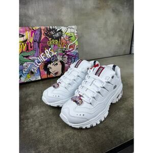 SKECHERS Energy Wide Fit White Lace Up Women's Sneakers Low Top Athletic Size 7